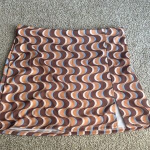 Vintage-Inspired Wave Pattern Mini Skirt